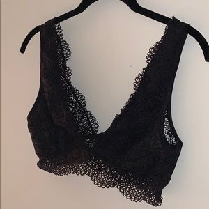 Victoria’s Secret black lace bralette